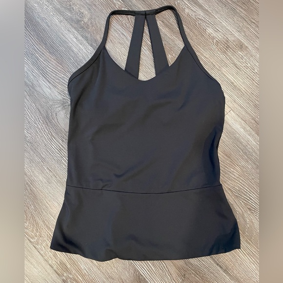 2 for $15 👟 Fabletics Diara Tank - Picture 2 of 9